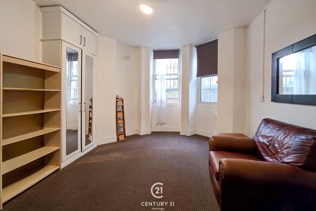 331 Devon Mansions, London photo 3