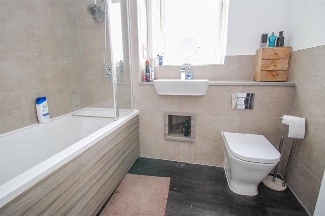 14, Etchels Road, Newhall photo 4