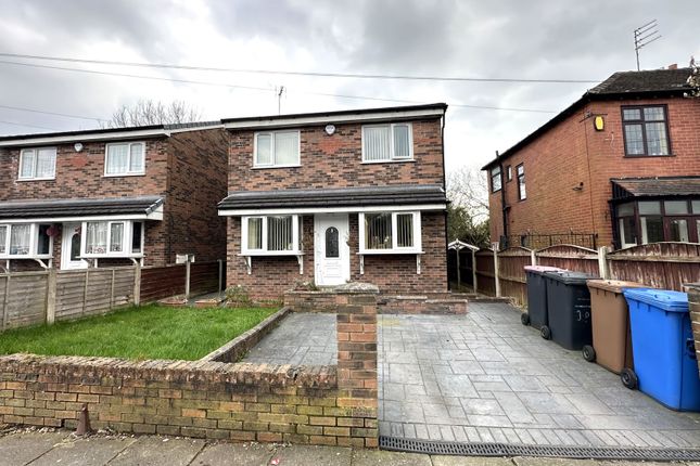 Thumbnail Flat for sale in Gore Crescent, Salford, Manchester