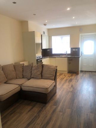 Westfield Drive, Kenton photo 4