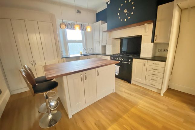 13, Station Road, Clevedon photo 2
