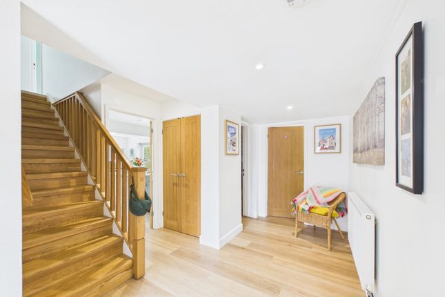 10, Salamanca, Crowthorne photo 4