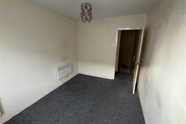 35, Croxteth Hall Lane, LIVERPOOL photo 2