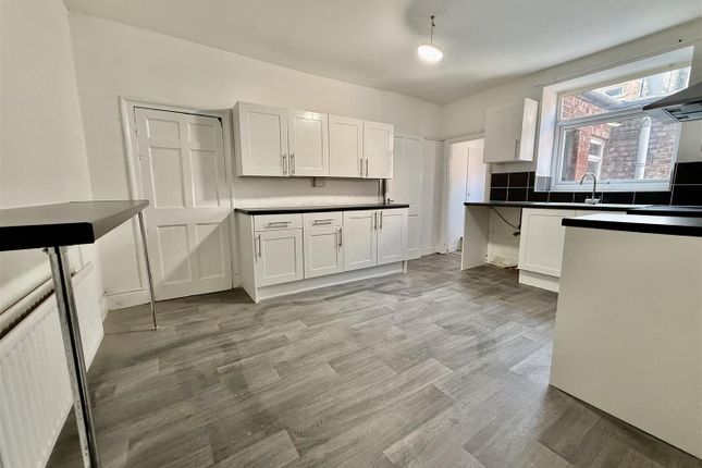 4, Woodbine Terrace, Gateshead photo 4