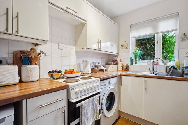 8, Bolwell Close, Berkshire photo 4
