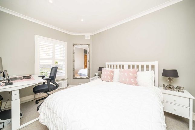 Property for sale in Browns Road, Surbiton