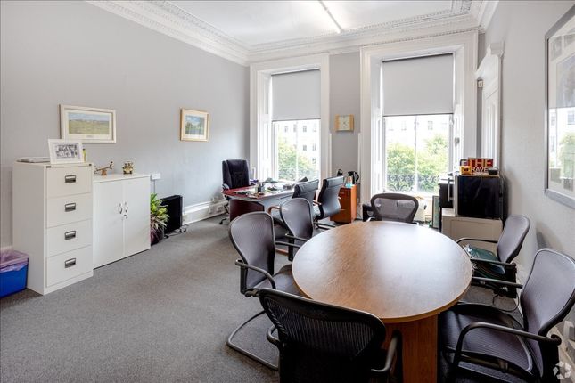 Office to let in 9 Newton Place, Technology House, Glasgow