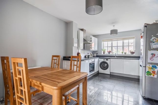 15, Shepherds Drove, West Ashton photo 3