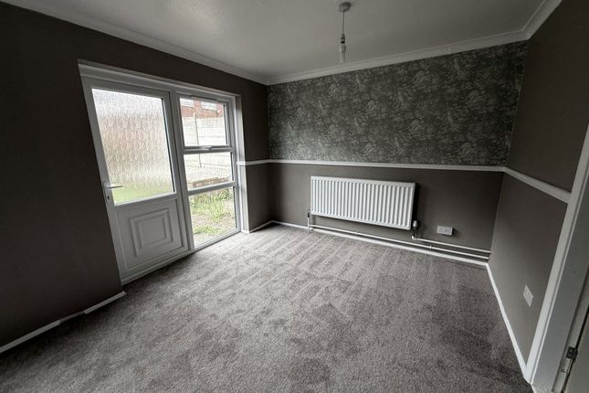 4, Eyam Close, Mansfield photo 4