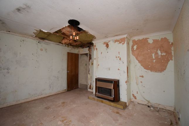 9 Taw Vale Close, North Tawton photo 4