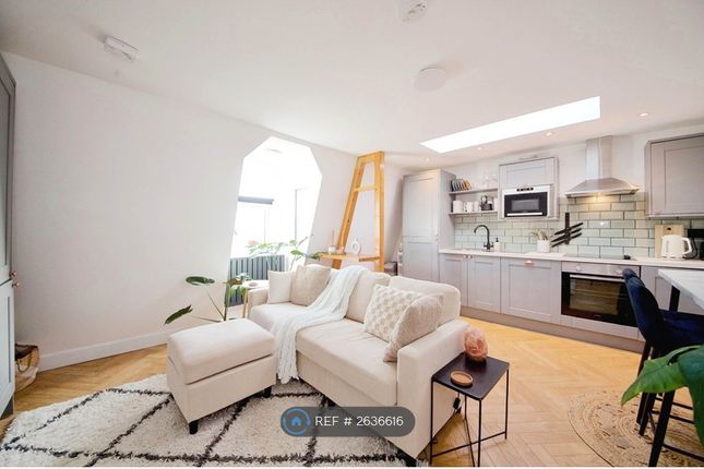 Open Plan Reception-Kitchen
