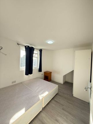 Pinn Close, Uxbridge photo 5