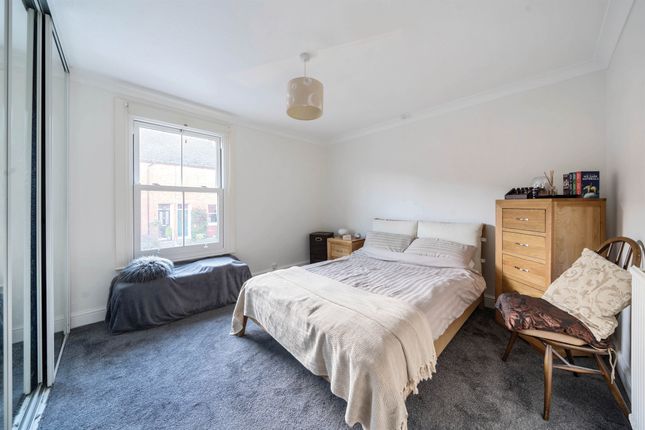 Terraced house for sale in College Glen, Maidenhead