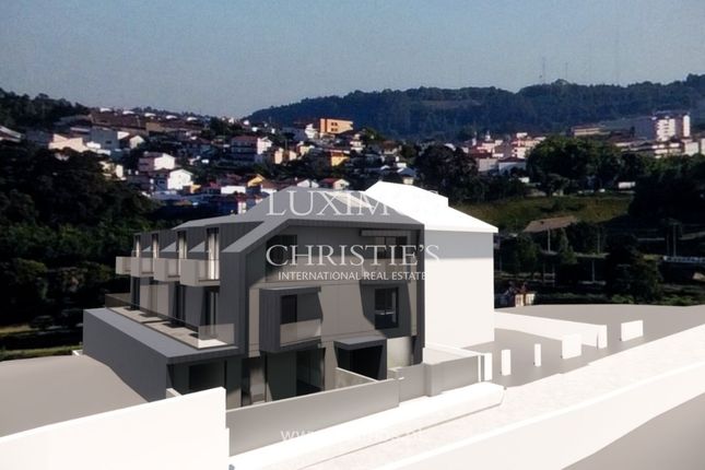 Land for sale in 4300 Porto, Portugal