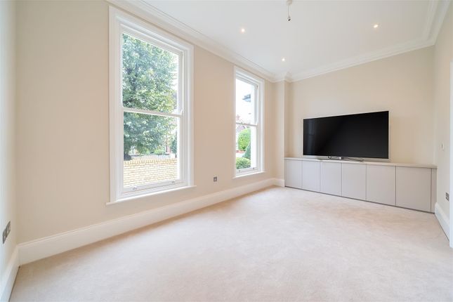 8, Catherine Road, Surbiton photo 3