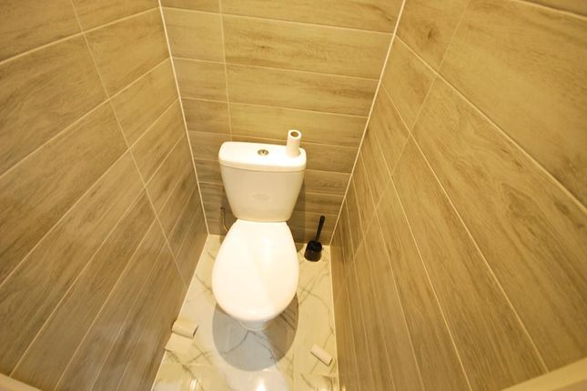 2F PARK DRIVE, HARROW photo 4