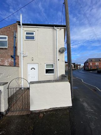 Terraced house to rent in Conway Street, Mold