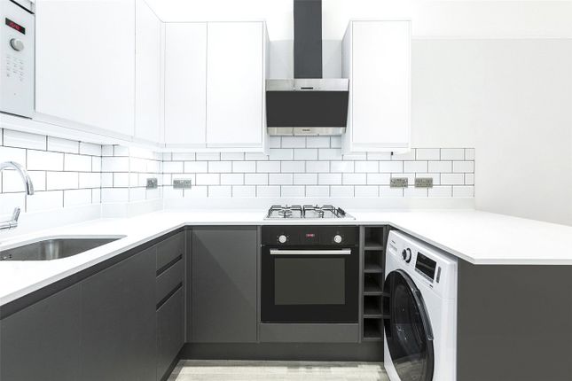 82, Chenies Mews, London photo 4