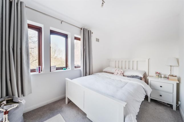 Flat for sale in Station Approach, East Horsley, Surrey