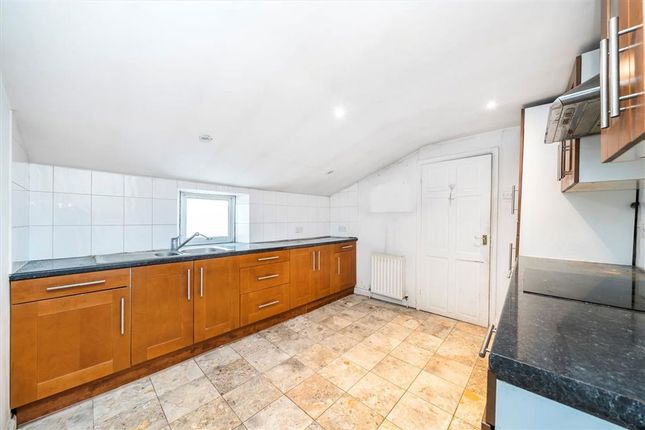 13A, Knowles Hill Crescent, London photo 3