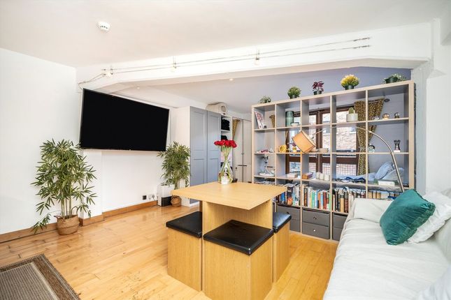 New Crane Place, London photo 2