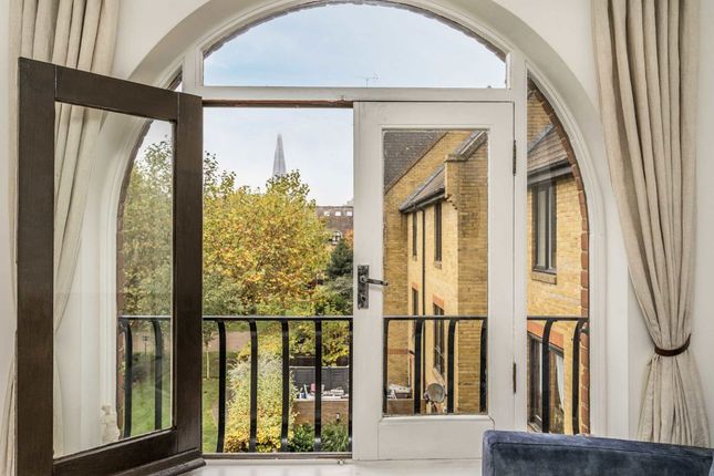 2-bed flat on 90, Kennet Street, London, £500,000