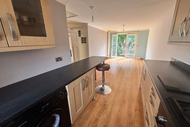 26, Corinthian Street, Seaforth photo 5