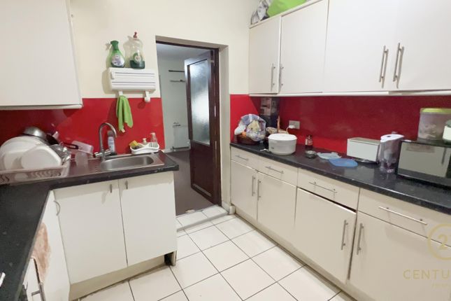 31, Spring Grove Road, HOUNSLOW photo 5