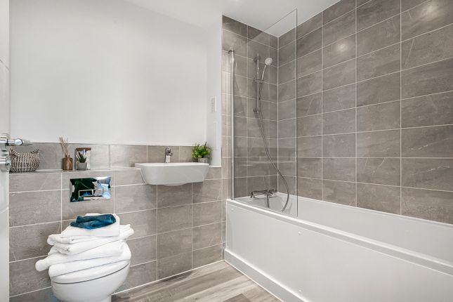 Show Apartment