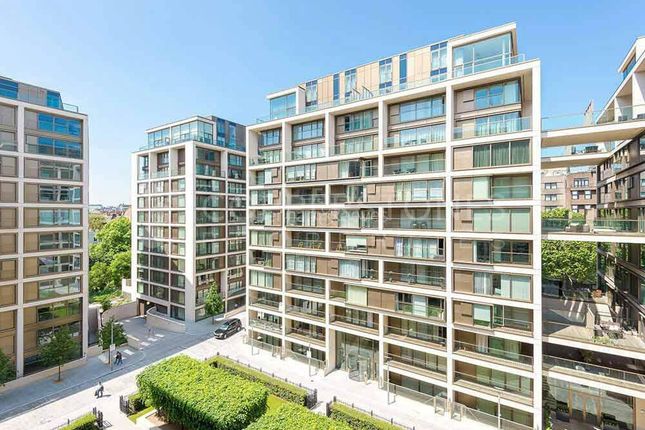 Thumbnail Flat to rent in Kensington High Street, London