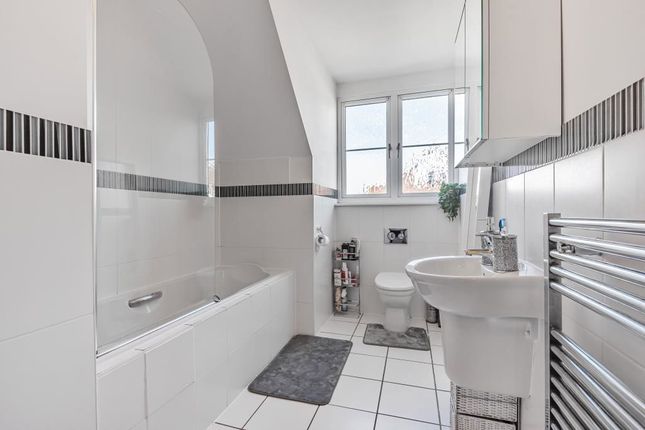 Flat for sale in Ivy Lodge, High Wycombe
