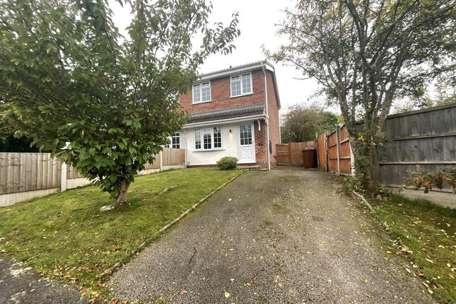 2-bed house on 2 Isis Close, Congleton, £1,100/mo