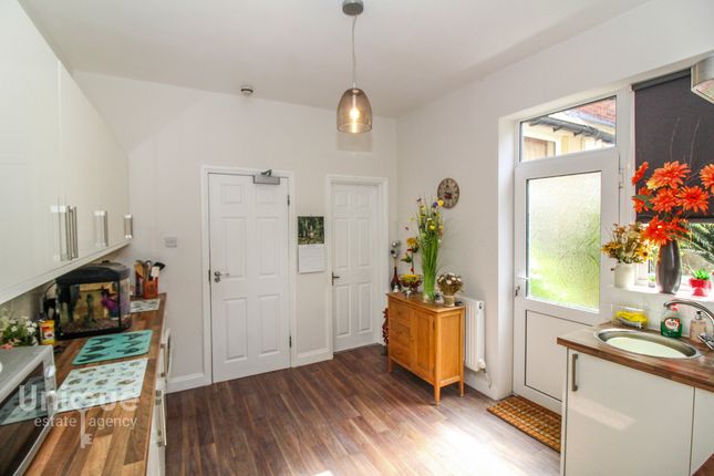 29, Victoria Road, Lytham St. Annes photo 3