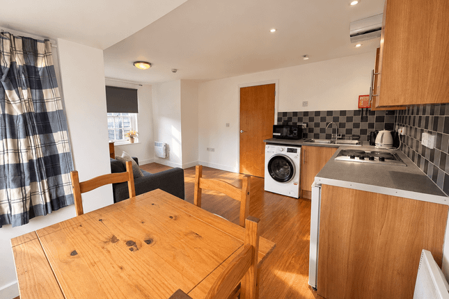 Flat 2, Kingsmile Arcade, 21a Palace Street, Canterbury photo 4