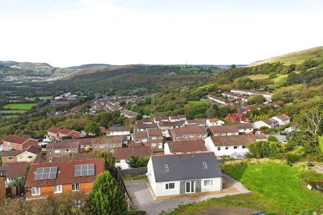 Brecon View, Bodwenarth, Brookfield Lane, Pontypridd photo 2