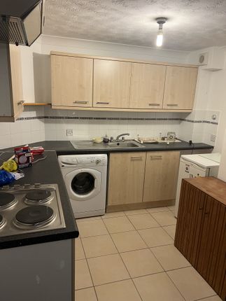 Block of flats to rent in Riverdene Road, Ilford