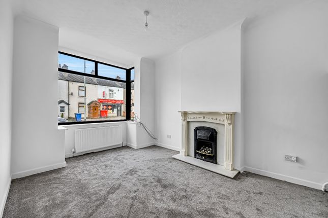 165 Warrington Road, Glazebury, Cheshire photo 2