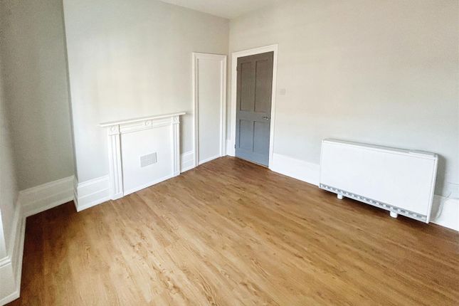 Flat 1, 163, Station Road, Herne Bay photo 2