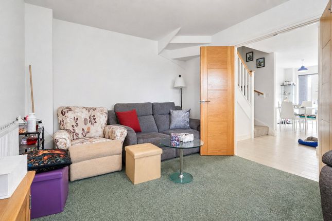 3, Roe Close, Devon photo 4