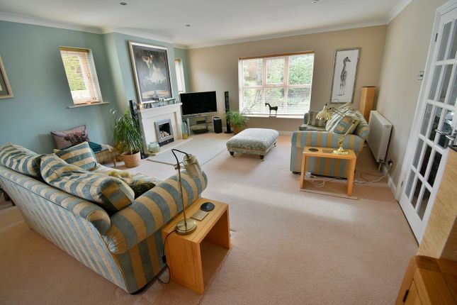 94, Church Road, Ferndown photo 3