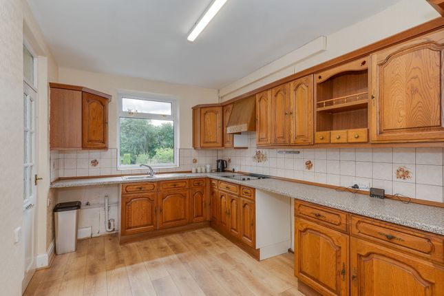 24 Charles Ashmore Road, Sheffield photo 2