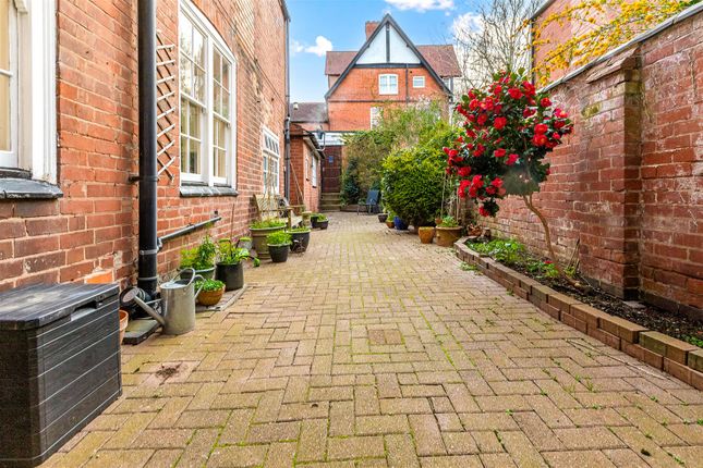 45, Stoneygate Road, Leicester photo 4