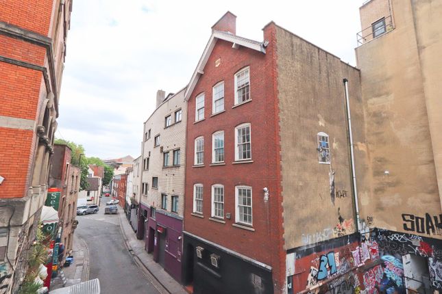 Studio to rent in 20, Frogmore Street, Bristol