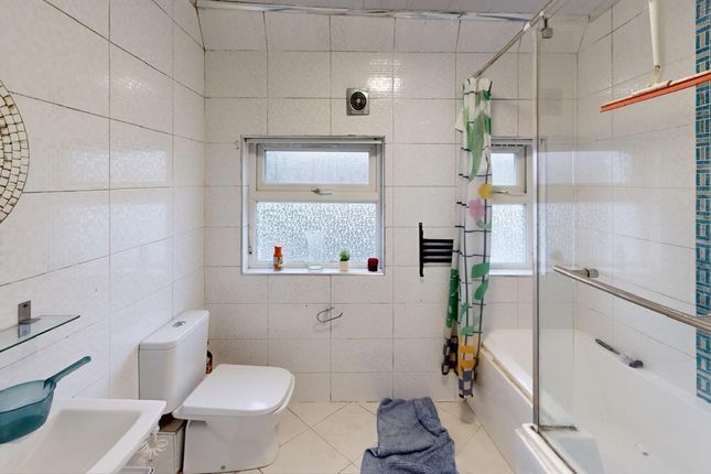 26 Coombe Road, Birmingham photo 4