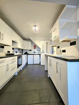 32 Ereswell Road, Luton photo 5