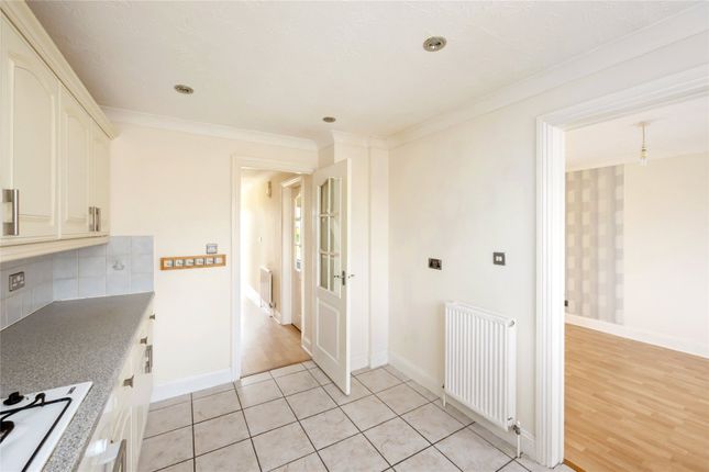 118, Brighton Road, Lancing photo 3