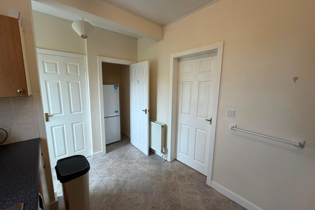 56, Sheffield photo 4