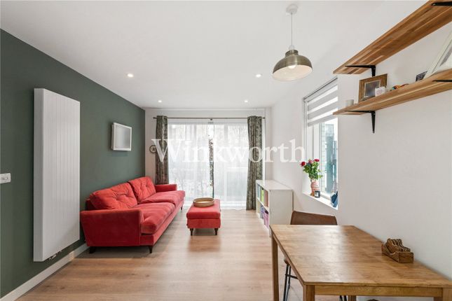 Flat 2, Ariane House, 20, Apple Tree Road, London photo 2