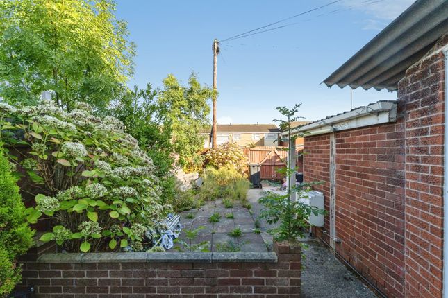 10, Mornington Avenue, Cheshire photo 3