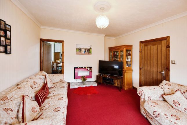 Flat for sale in Jean Armour Drive, Mauchline